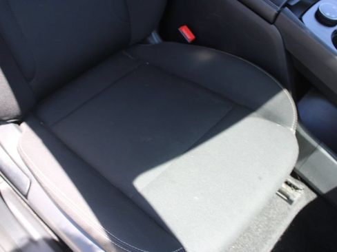 Used 2024 Nissan Rogue S AWD/4WD image 12