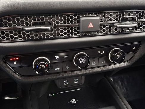 Certified 2026 Honda HR-V Sport image 15