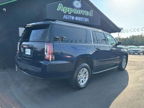 Used 2017 GMC Yukon XL SLT image 7