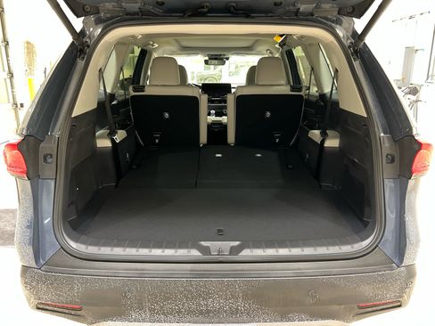 New 2026 Toyota Grand Highlander Limited image 10