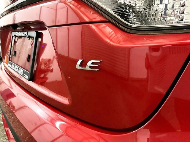 Used 2020 Toyota Corolla LE FWD image 13