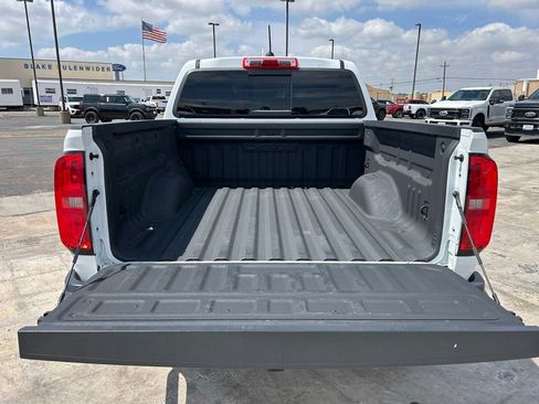 Used 2022 Chevrolet Colorado ZR2 w/ Colorado ZR2 Bison Edition AWD/4WD image 11