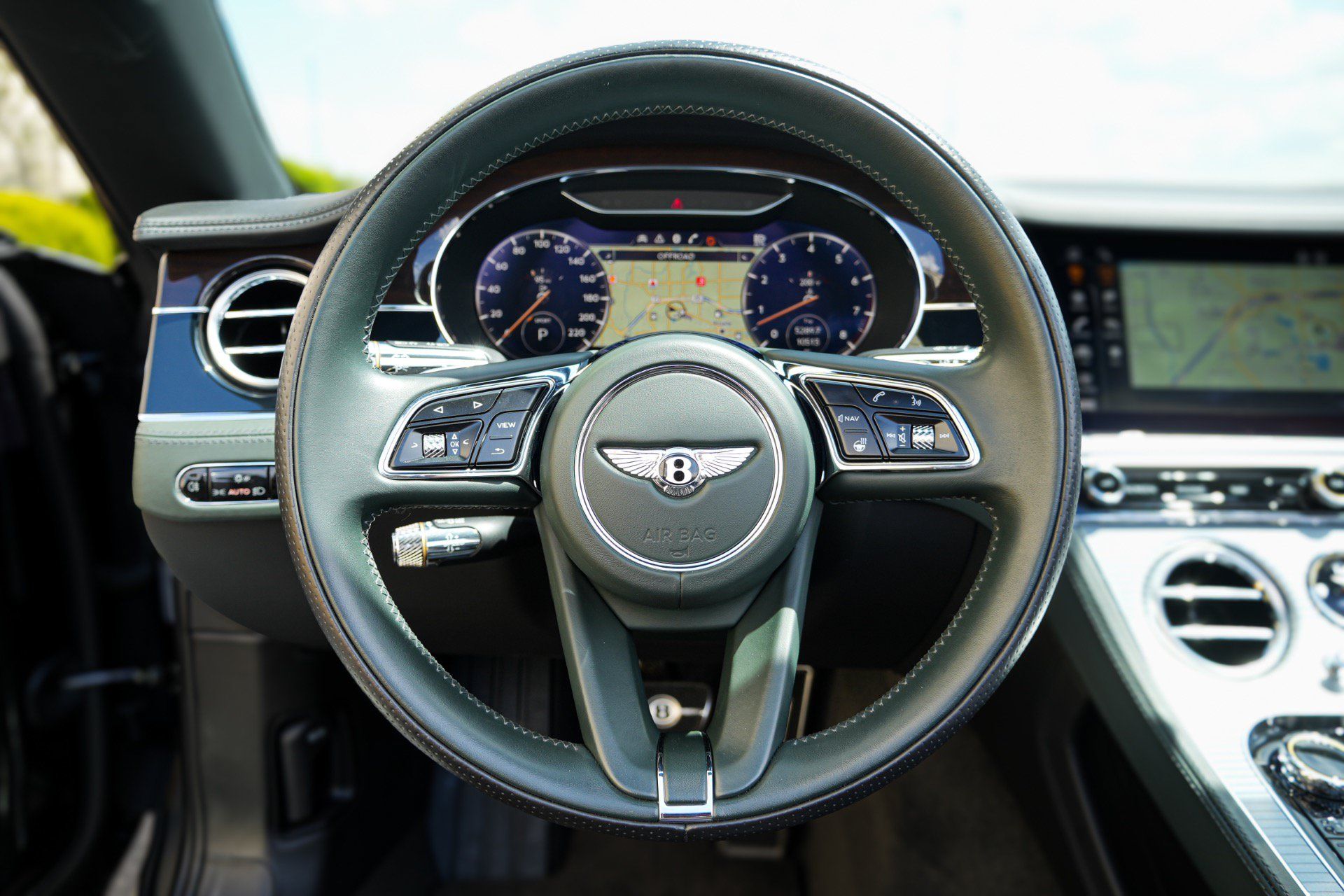Used 2022 Bentley Continental GT AWD/4WD image 20