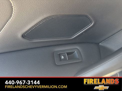 Used 2023 Volkswagen Tiguan SE R-Line image 47