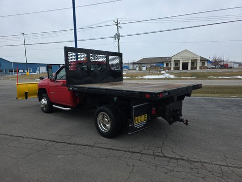 Used 2009 Chevrolet Silverado 3500 W/T w/ Snow Plow Prep Package image 3