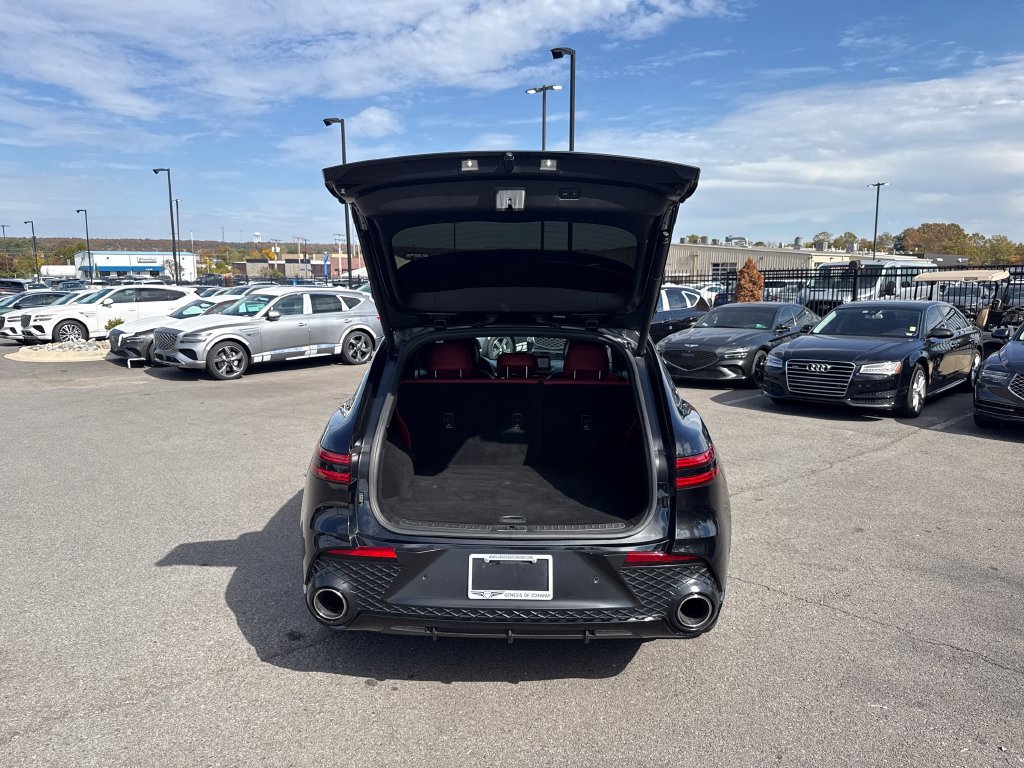 Used 2023 Genesis GV70 2.5T w/ Sport Prestige Package AWD/4WD image 7