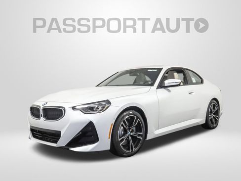 Used 2025 BMW 230i xDrive Coupe w/ M Sport Package AWD/4WD image 1