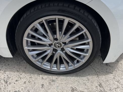 Used 2024 Lexus IS 300 w/ Premium Package RWD image 33