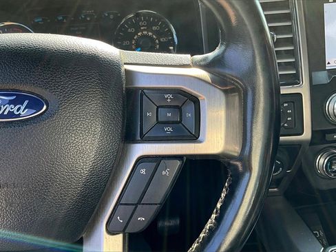 Used 2018 Ford F150 Platinum w/ Technology Package image 12