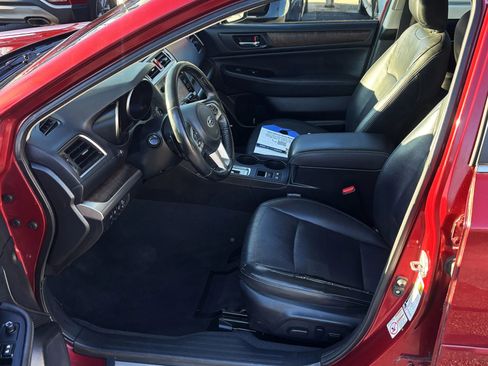 Used 2016 Subaru Outback 2.5i Limited image 15