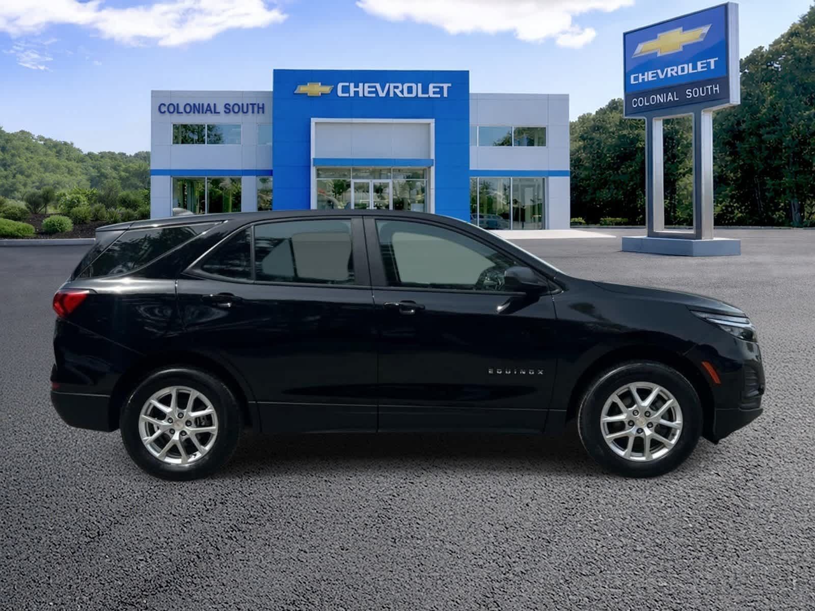 Certified 2023 Chevrolet Equinox LS w/ Driver Confidence II Package AWD/4WD image 7