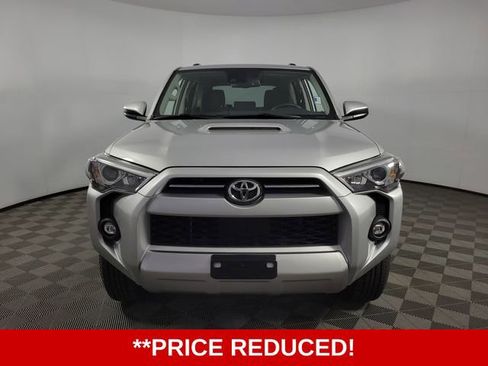 Used 2024 Toyota 4Runner TRD Off-Road image 2