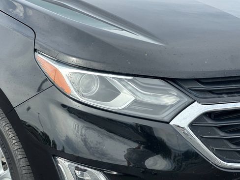 Used 2020 Chevrolet Equinox LS FWD image 44