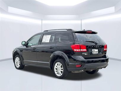 Used 2016 Dodge Journey SXT w/ Comfort/Convenience Group