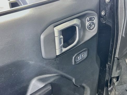 Used 2020 Jeep Wrangler Unlimited Sport AWD/4WD image 17