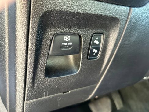 Used 2019 RAM 1500 Big Horn AWD/4WD image 29