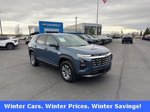 Used 2025 Chevrolet Equinox LT image 1