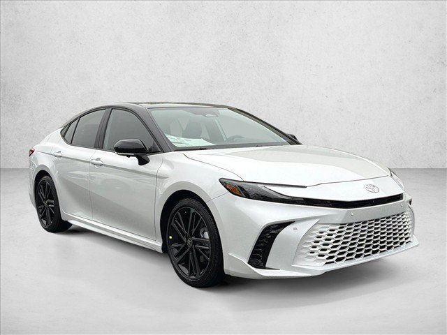 Used 2026 Toyota Camry XSE w/ Premium Plus Package FWD image 3