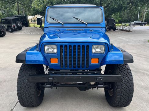 Used 1991 Jeep Wrangler Islander image 3