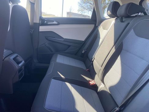 New 2026 Volkswagen Taos S image 13