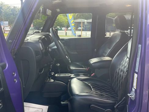 Used 2017 Jeep Wrangler Unlimited Sport w/ Quick Order Package 24S AWD/4WD image 8