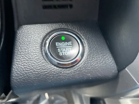 Used 2022 Ford F250 Lariat w/ Tremor Off-Road Package image 21