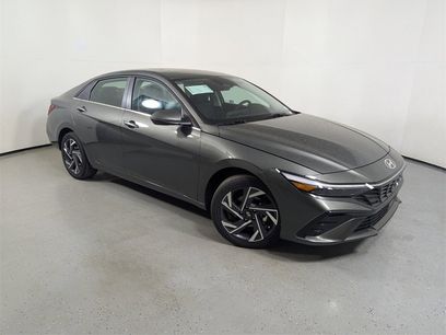 New 2025 Hyundai Elantra Limited