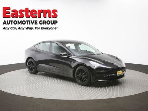 Used 2023 Tesla Model 3 Standard Range image 48