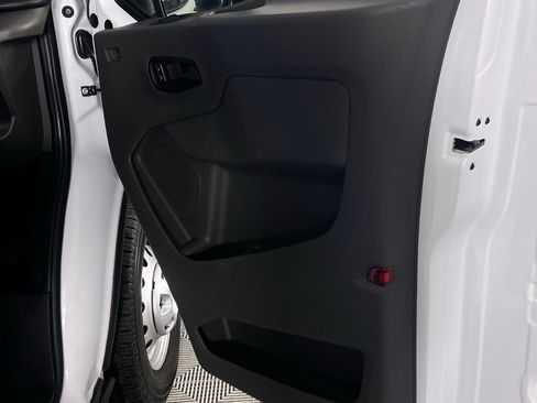 Used 2023 Ford Transit 350 XL image 28