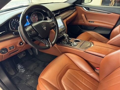 Used 2019 Maserati Quattroporte S Q4 AWD/4WD image 16