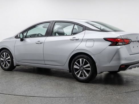 Used 2025 Nissan Versa SV FWD image 6