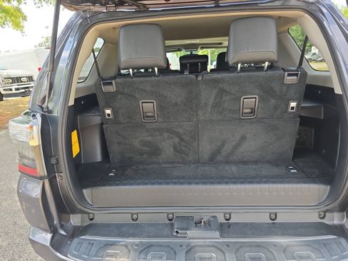 Used 2016 Toyota 4Runner SR5 Premium AWD/4WD image 14