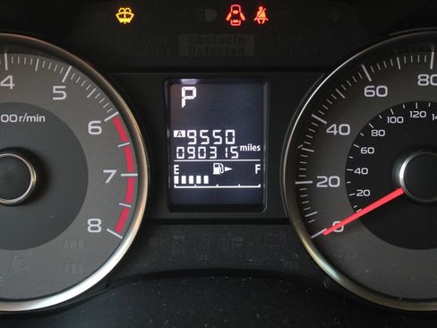 Used 2015 Subaru Forester 2.5i Limited image 10