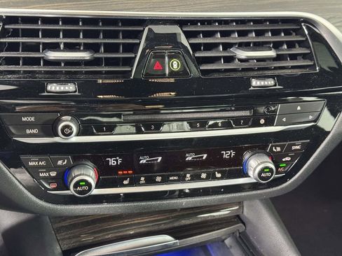 Used 2019 BMW 540i xDrive AWD/4WD image 28