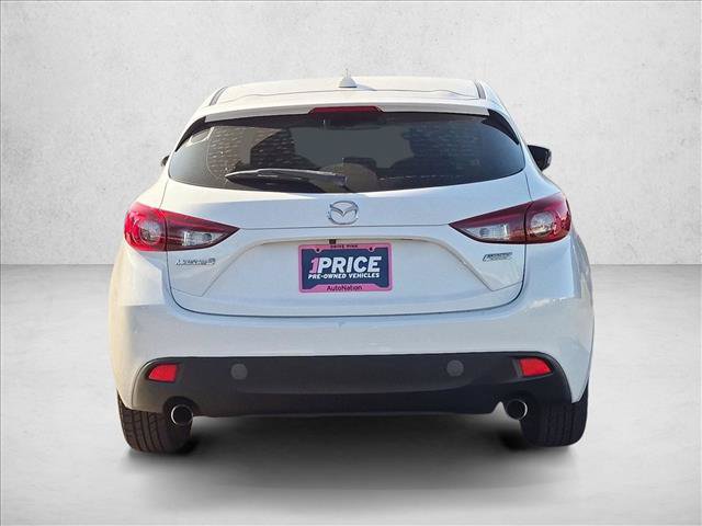 Used 2016 MAZDA MAZDA3 i Touring w/ Popular Equipment Package FWD image 6