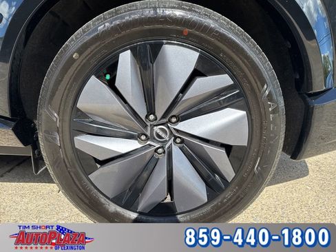 Used 2023 Nissan Ariya AWD image 25