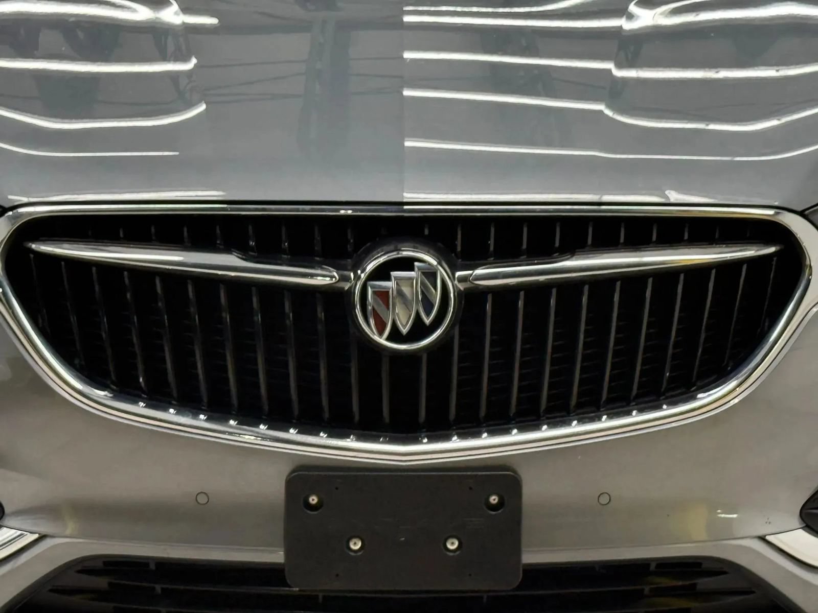 Used 2018 Buick Enclave Premium FWD image 5