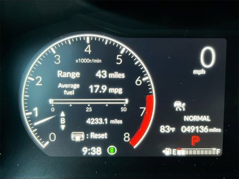 Used 2024 Honda Pilot Touring image 12