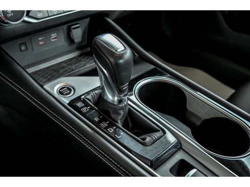 Used 2023 Nissan Altima 2.5 SV w/ SV Premium Package AWD/4WD image 22