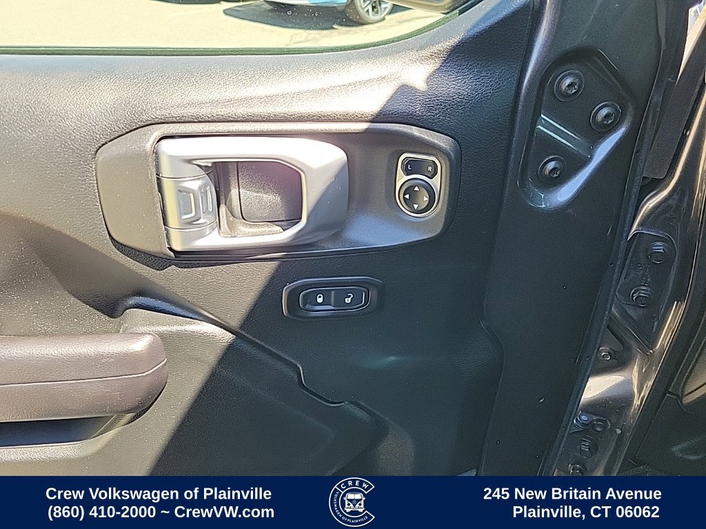 Used 2019 Jeep Wrangler Unlimited Sport S AWD/4WD image 34