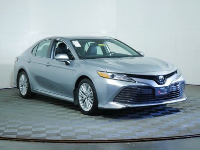 Used 2019 Toyota Camry XLE w/ Navigation Package