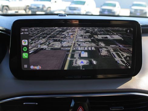 Used 2022 Hyundai Santa Fe Limited image 19