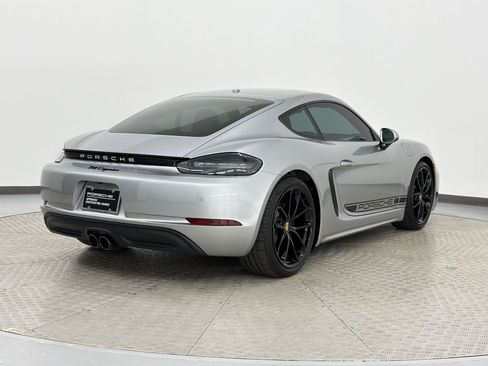 Certified 2024 Porsche 718 Cayman image 9