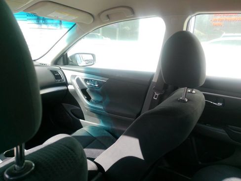 Used 2015 Nissan Altima 2.5 S w/ Power Driver Seat Package image 38