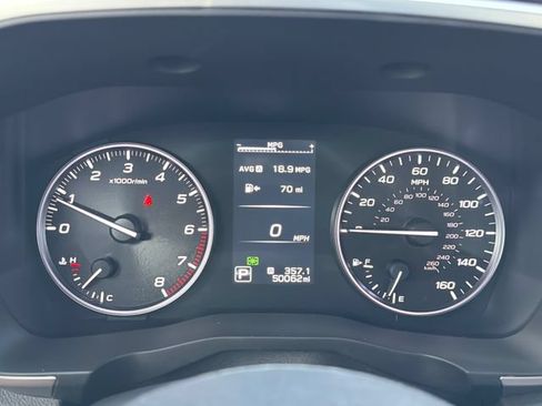 Used 2024 Subaru Ascent Touring AWD/4WD image 11