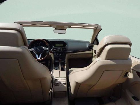 Used 2012 Mercedes-Benz E 350 Cabriolet image 35