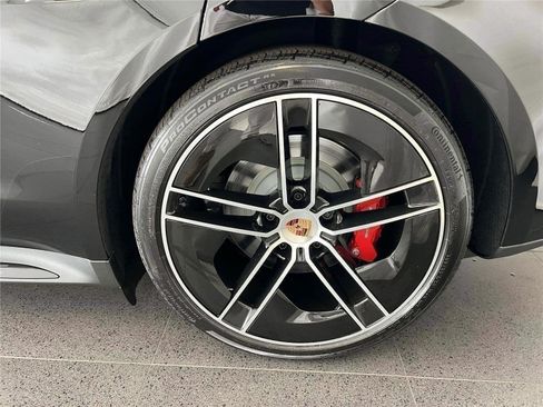 New 2026 Porsche Taycan GTS image 11