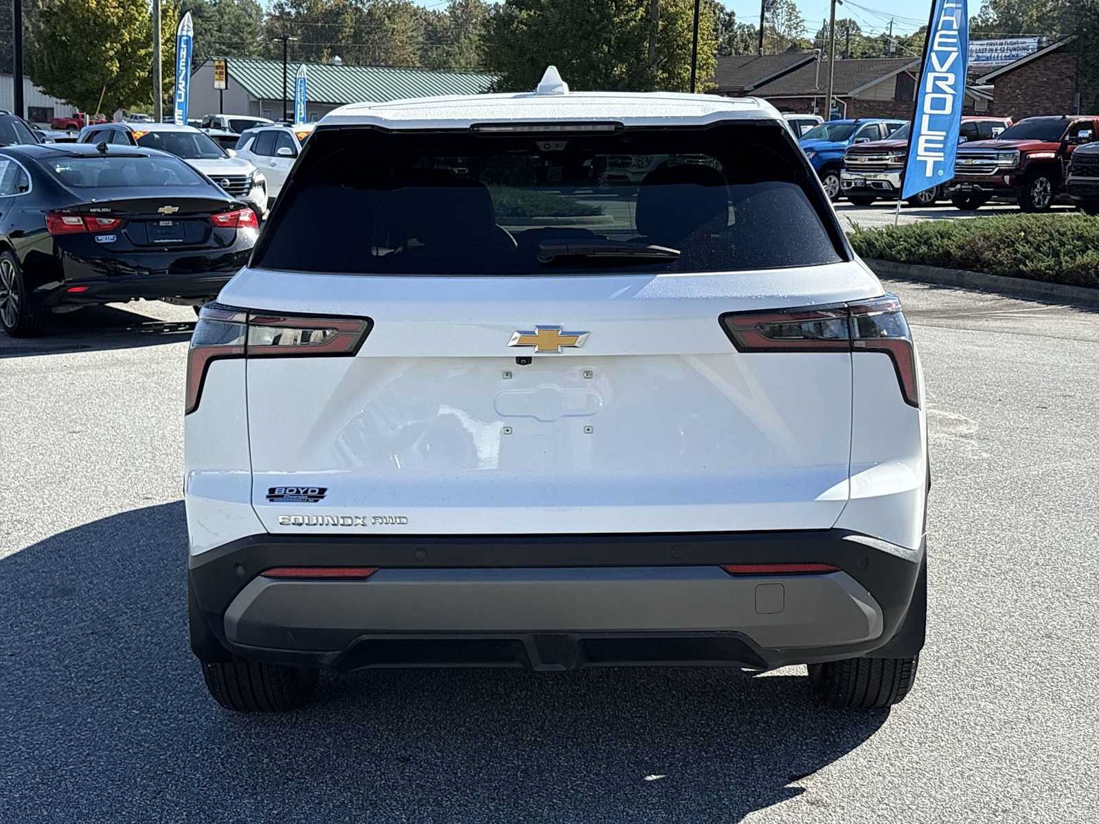 Used 2026 Chevrolet Equinox LT AWD/4WD image 7