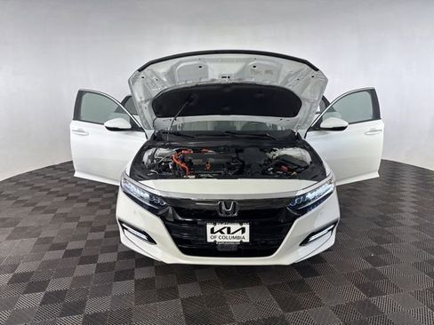 Used 2018 Honda Accord Touring image 13