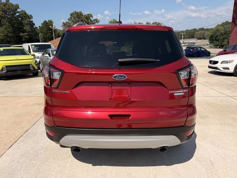 Used 2017 Ford Escape Titanium FWD image 16